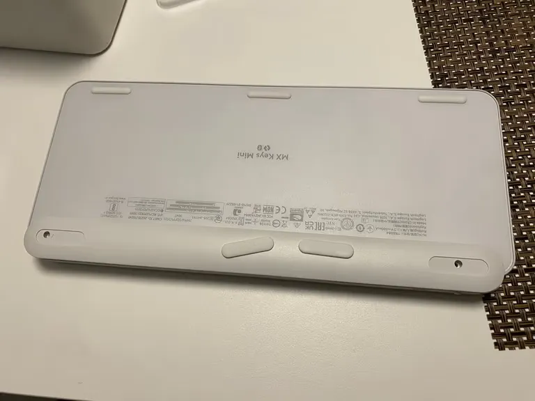 로지텍 MX Keys Mini 분해 세척 후기-1